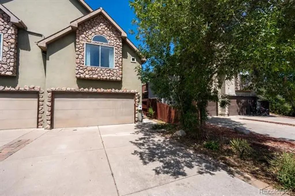 5667 W Green Meadows Place, Denver