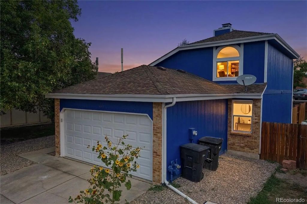 5047 E 112th Court, Thornton