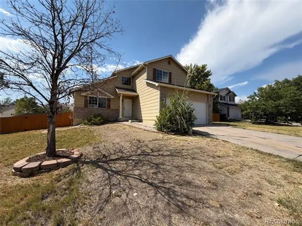 9537 Clayton Court, Thornton