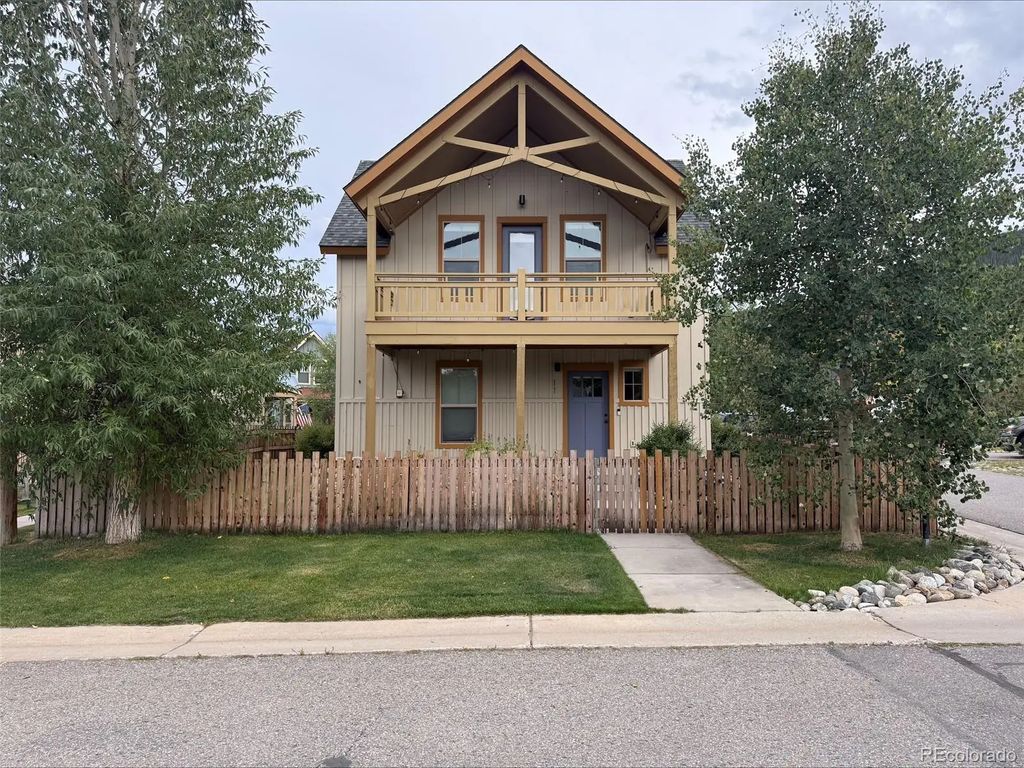 11 Garden Alley, Frisco