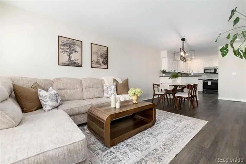 2423 Cutters Circle 102, Castle Rock
