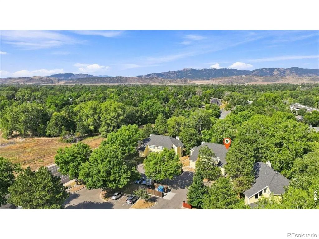 1300 W Stuart Street 8, Fort Collins