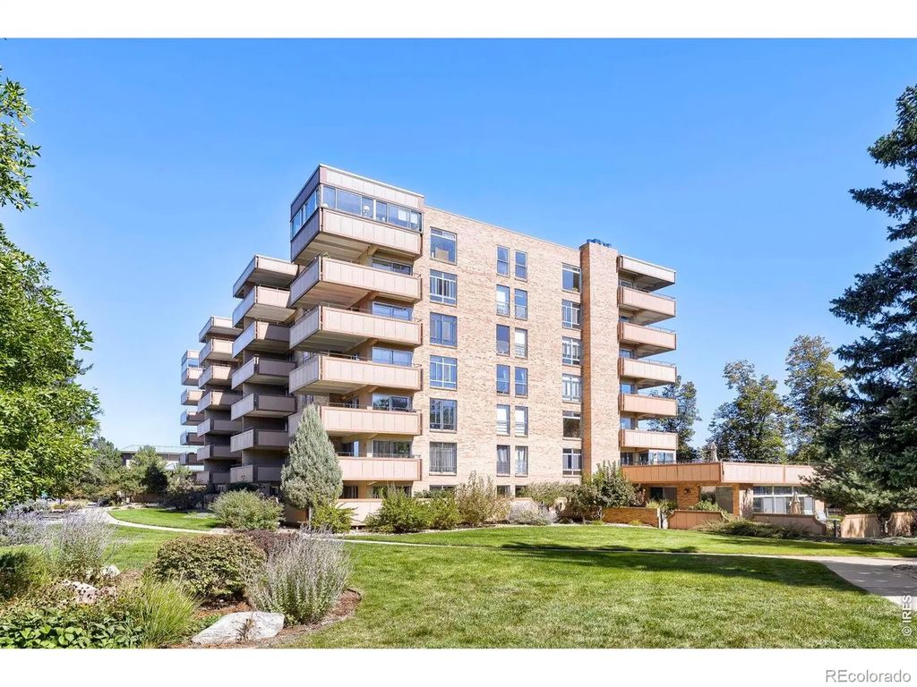 500 Mohawk Drive #205, Boulder