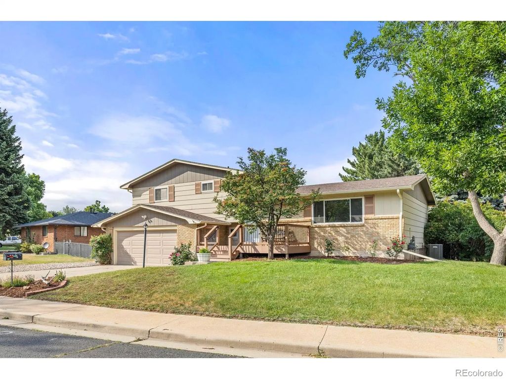 2313 Farisita Drive, Loveland