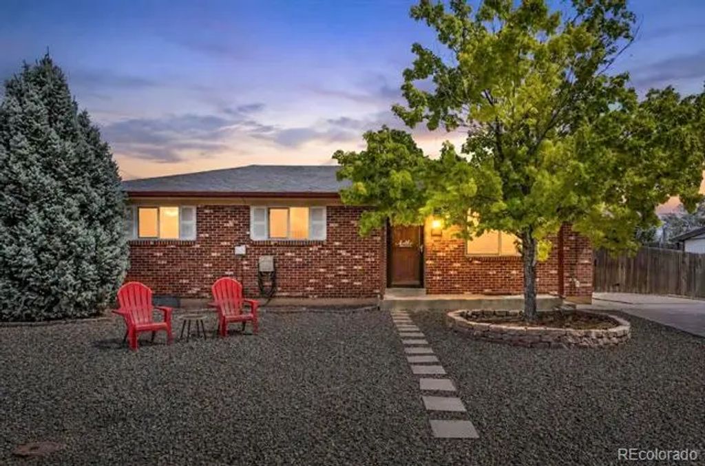 11724 Claude Court, Northglenn