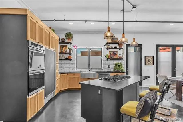 800 W 8th Avenue 201, Denver