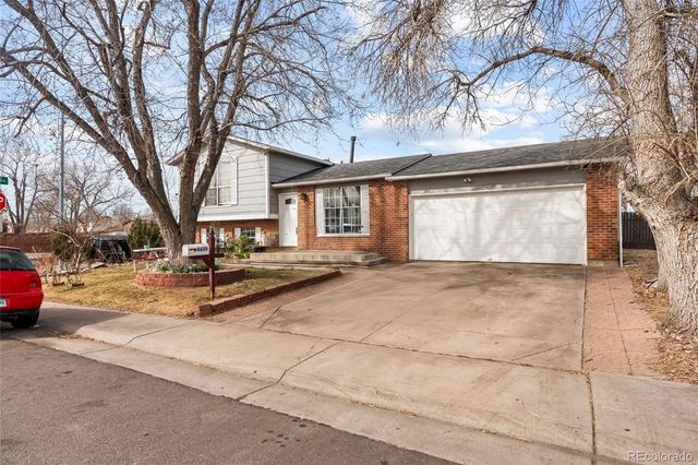 4609 Fontana Way, Denver