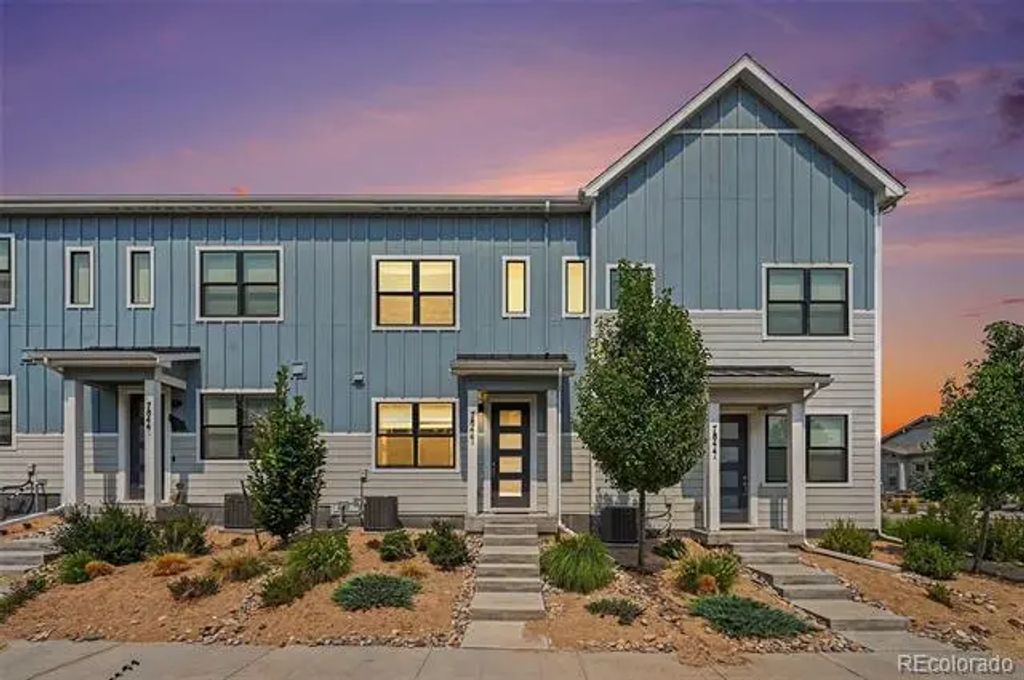 7844 Horsebrush Lane B, Littleton