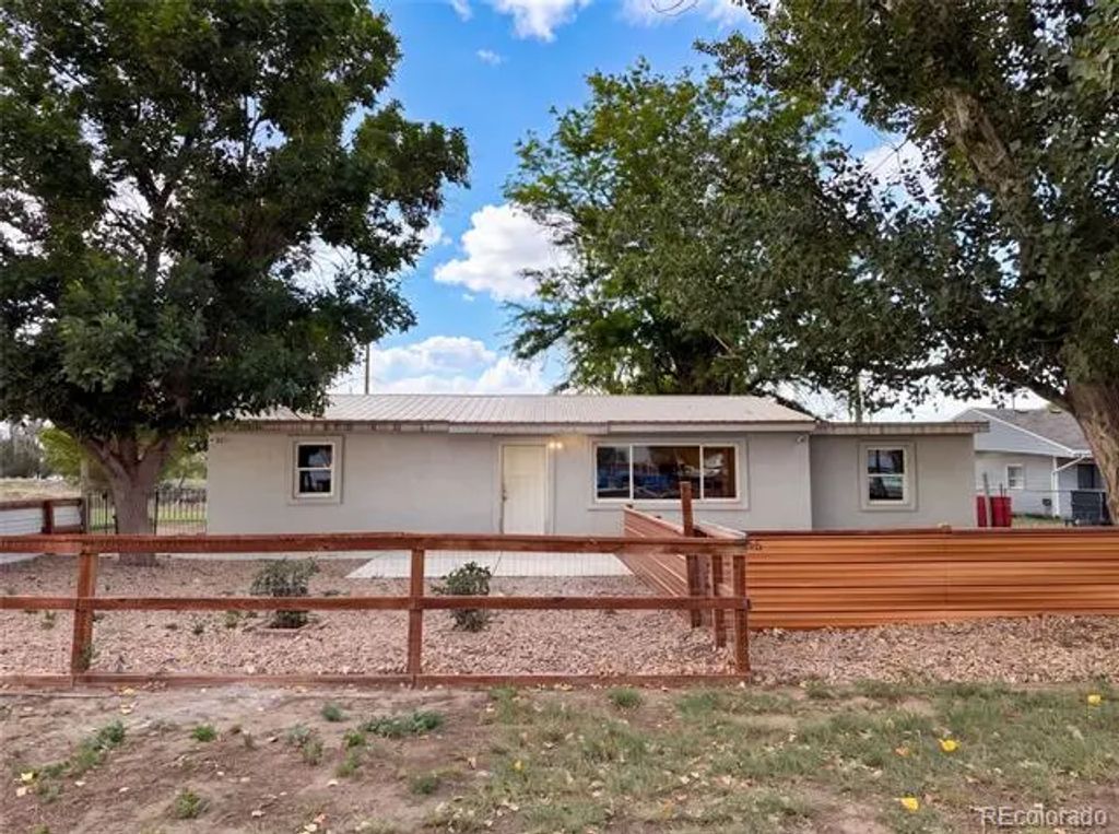 15967 Echo Road, Fort Morgan