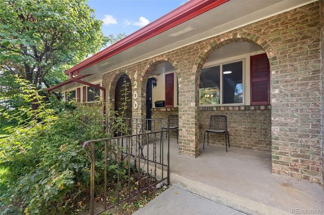 4200 W Stanford Avenue, Denver