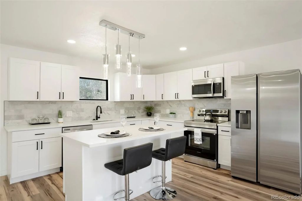 820 Bronco Road, Denver