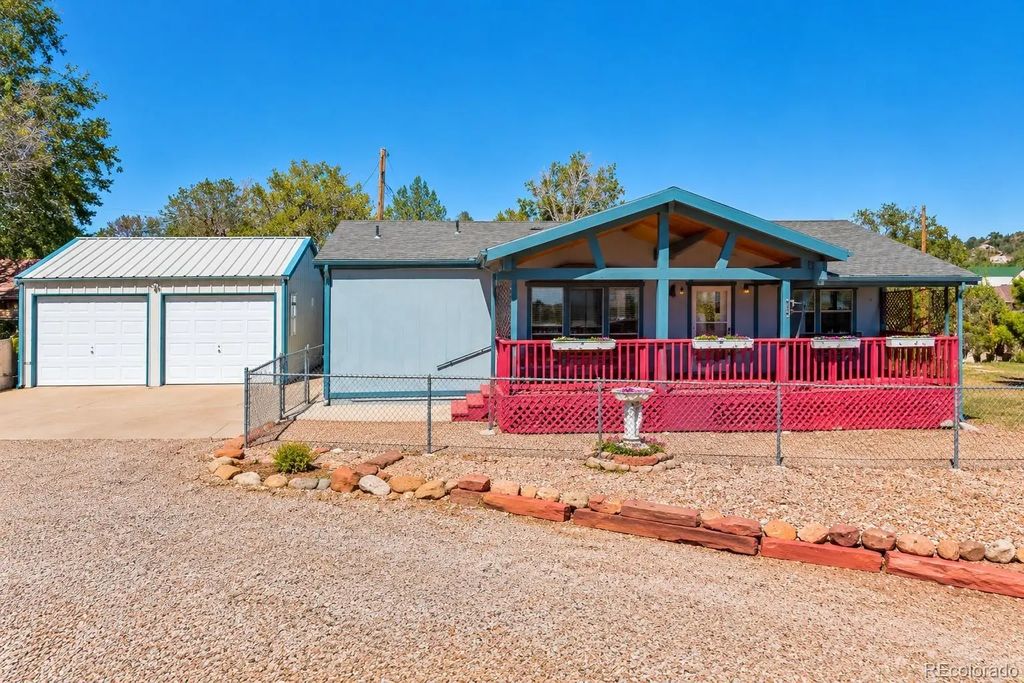 620 W 2nd Street, Walsenburg