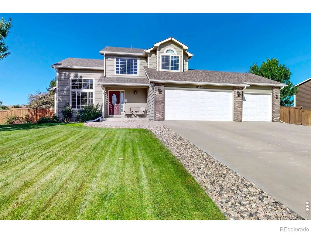8551 Secretariat Drive, Wellington