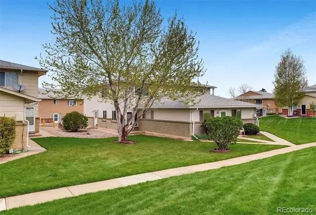 7309 W Hampden Avenue, Lakewood