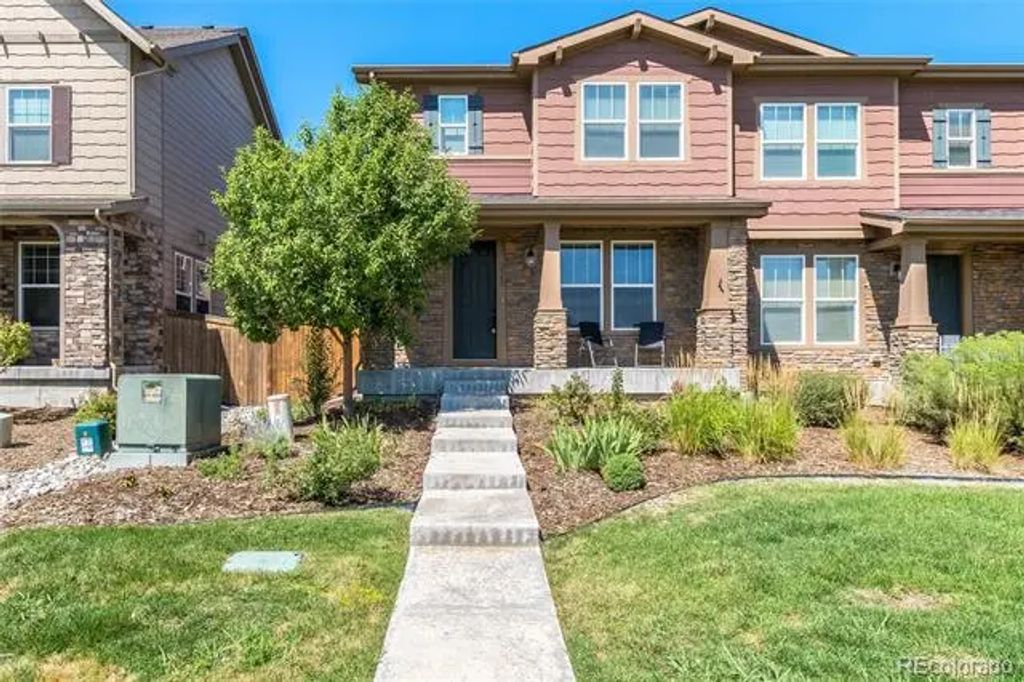 7588 S Zante Court, Aurora