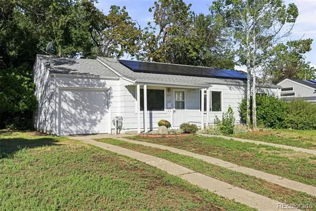 3031 S Glencoe Street, Denver