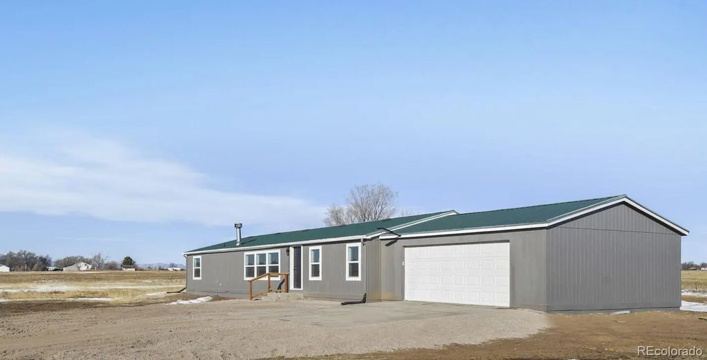23390 Handle Road, Calhan
