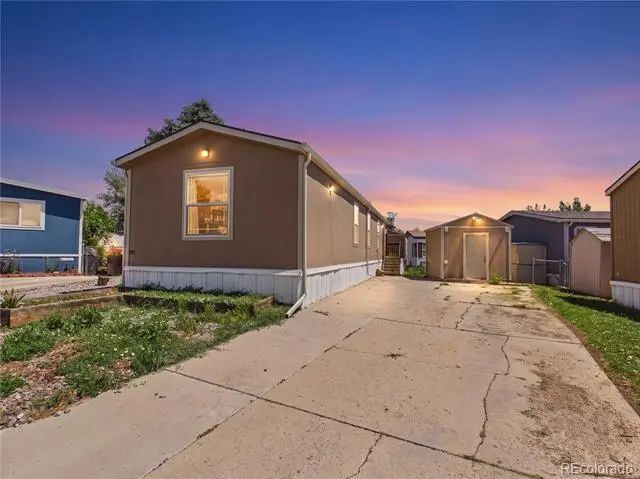 860 W 132nd Avenue, Denver