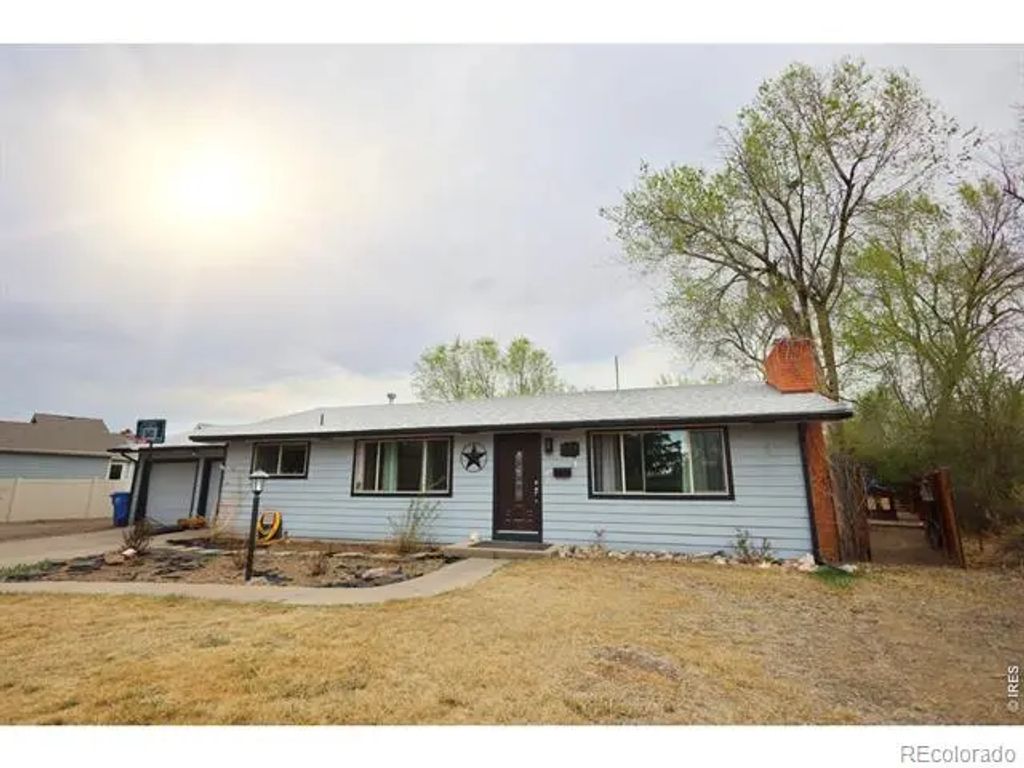507 W 11th Street, Loveland