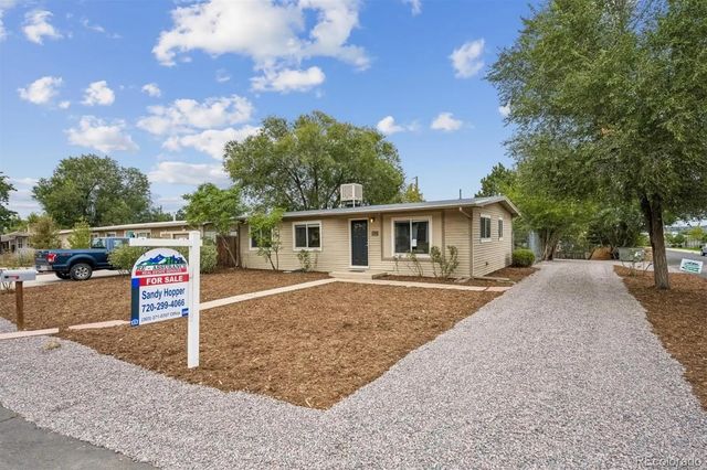 2201 W 56th Place, Denver