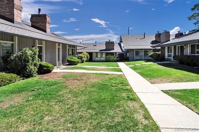 6495 E Happy Canyon Road 50, Denver