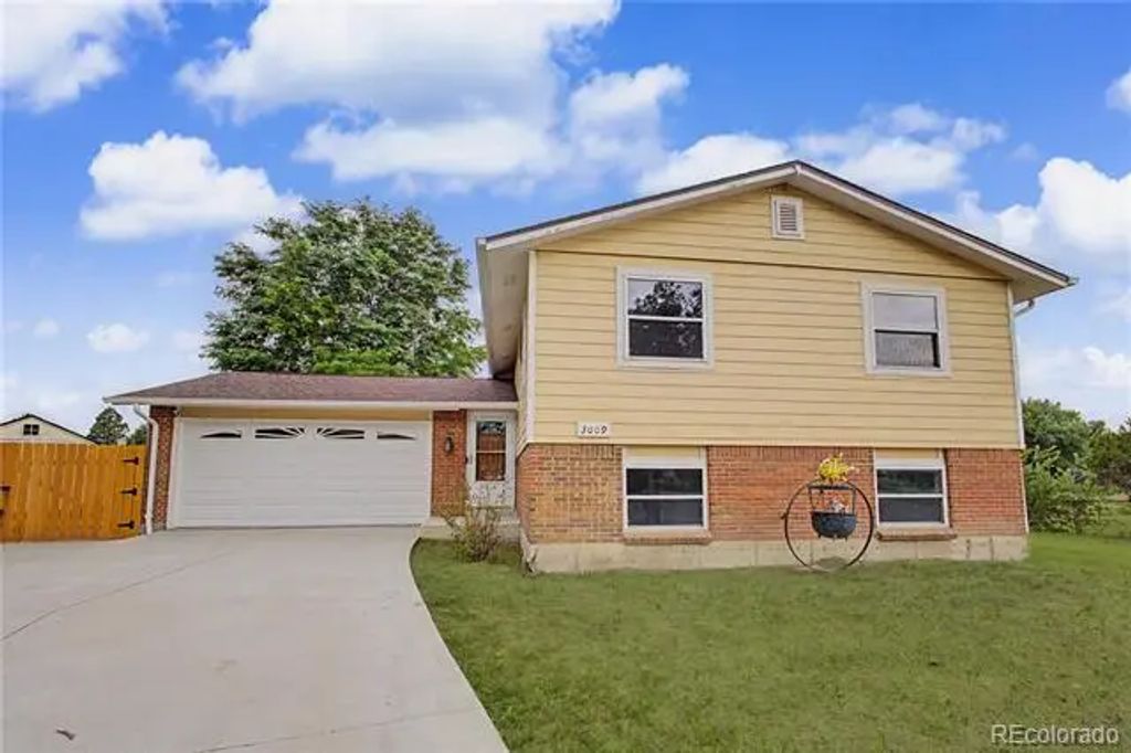 3009 S Dayton Court, Denver