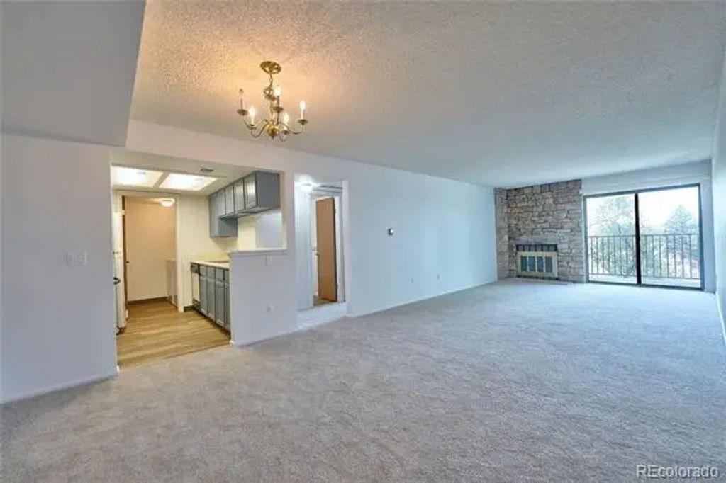 481 S Kalispell Way 103, Aurora