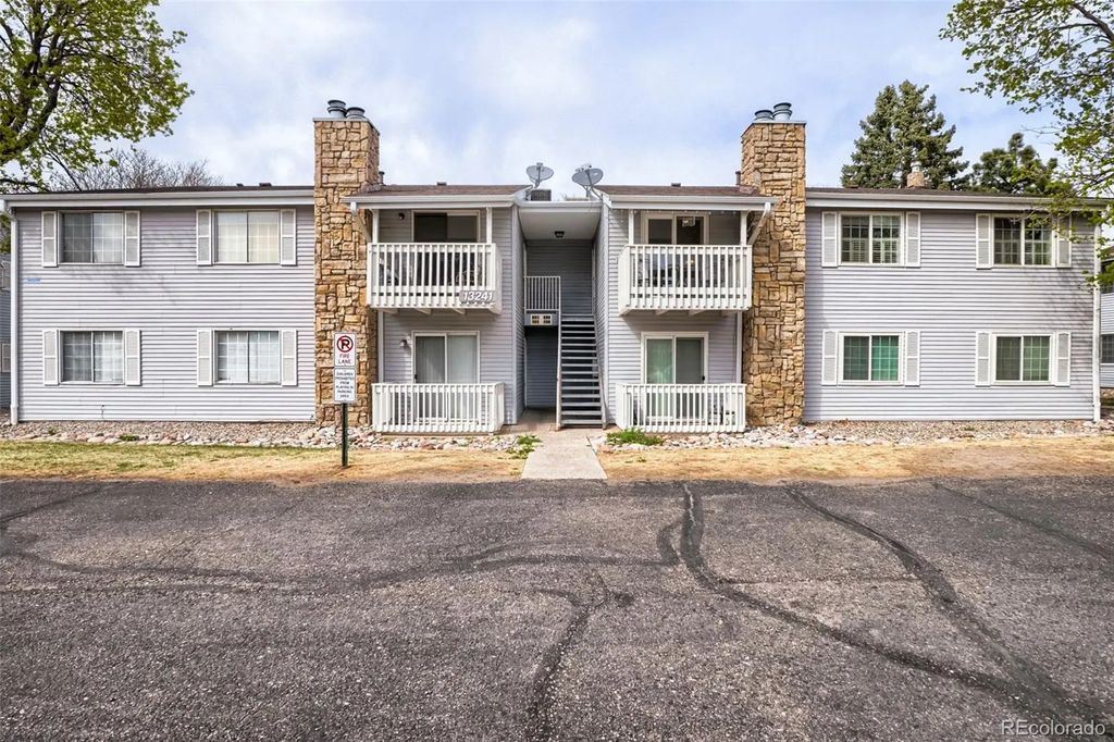 13241 E Asbury Drive 202, Aurora