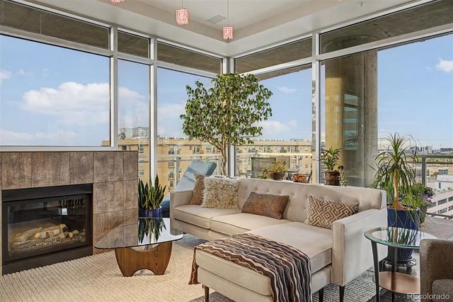 2001 Lincoln Street 1121, Denver