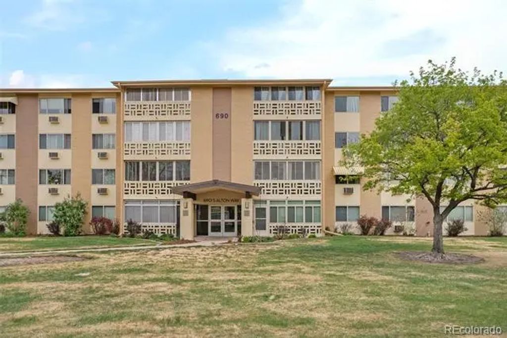 690 S Alton Way 6a, Denver