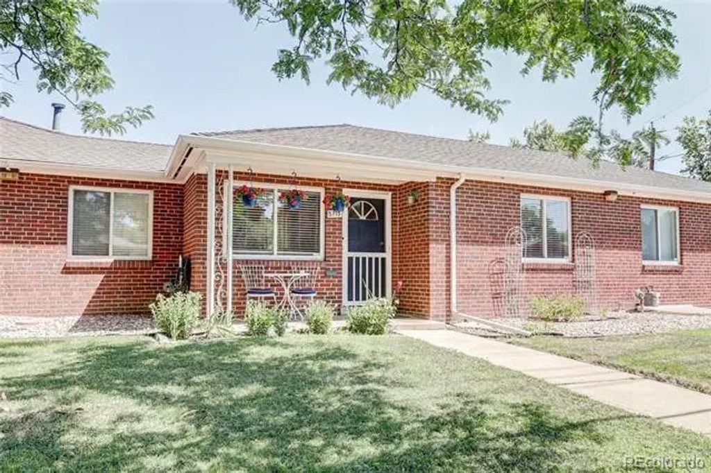 5715 E 13th Avenue, Denver