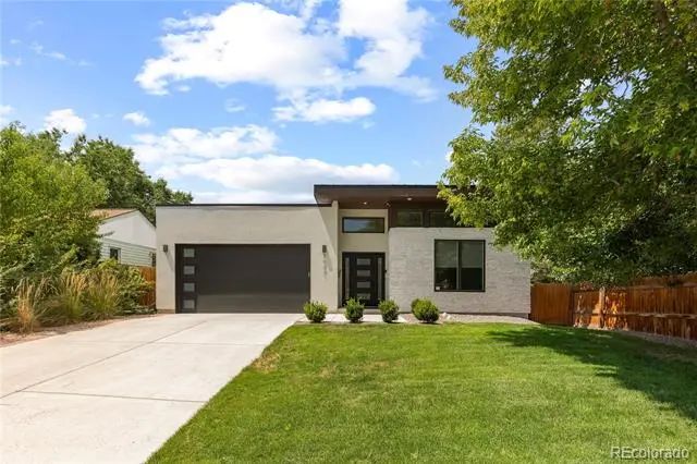 2901 S Bellaire Street, Denver