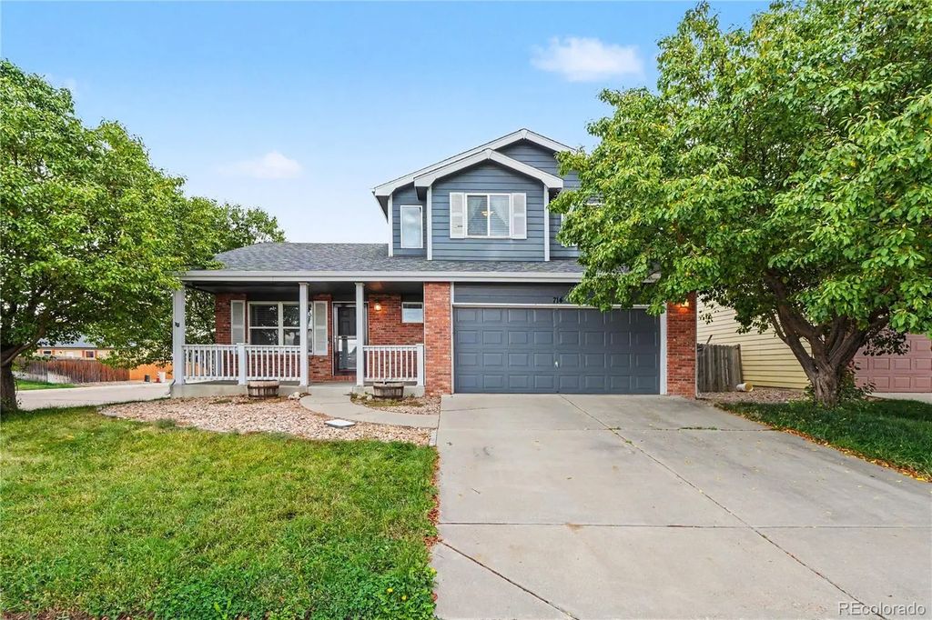 714 School House Drive, Milliken