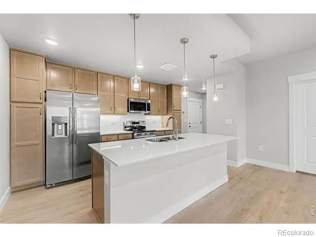 265 High Point Drive 103, Longmont