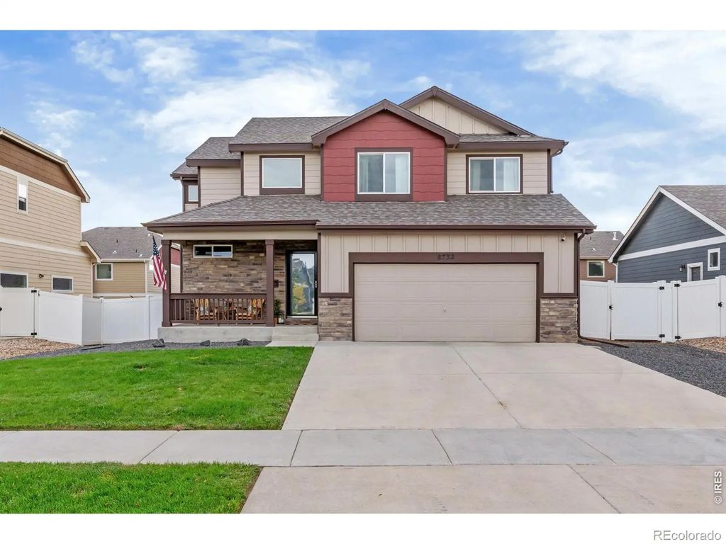 8732 15th St Rd N, Greeley