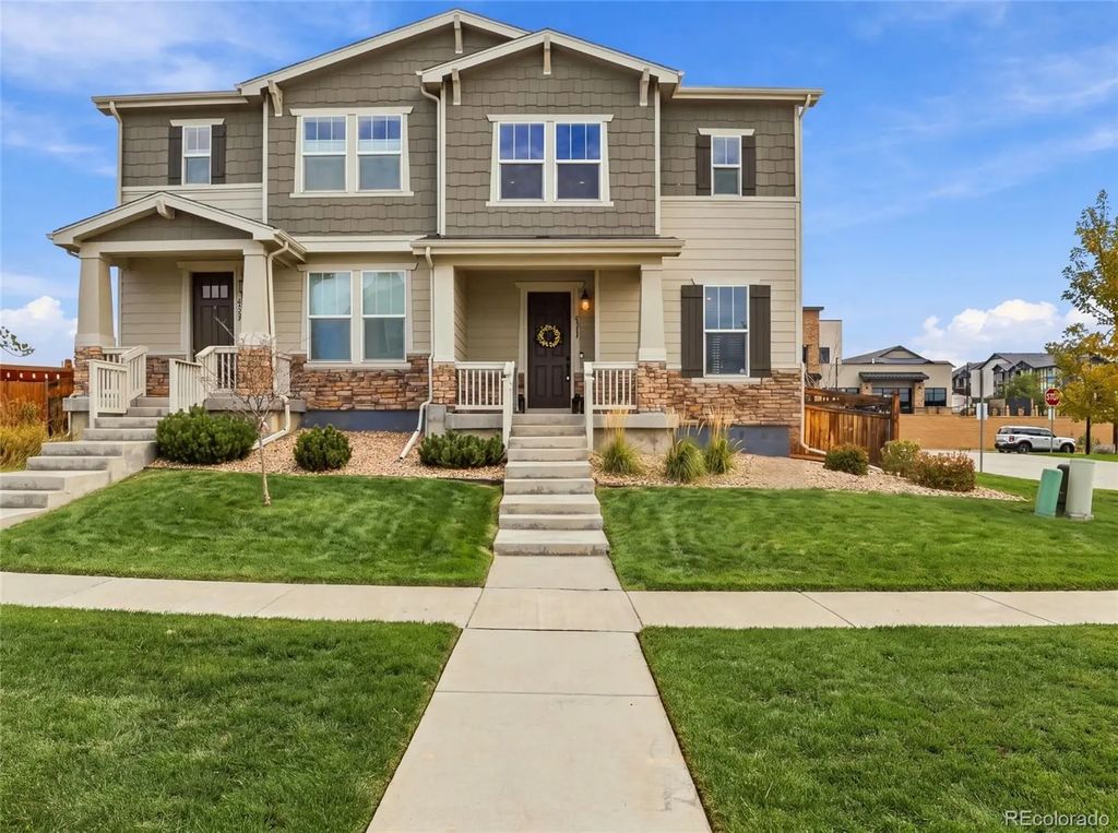4317 S Netherland Court, Aurora