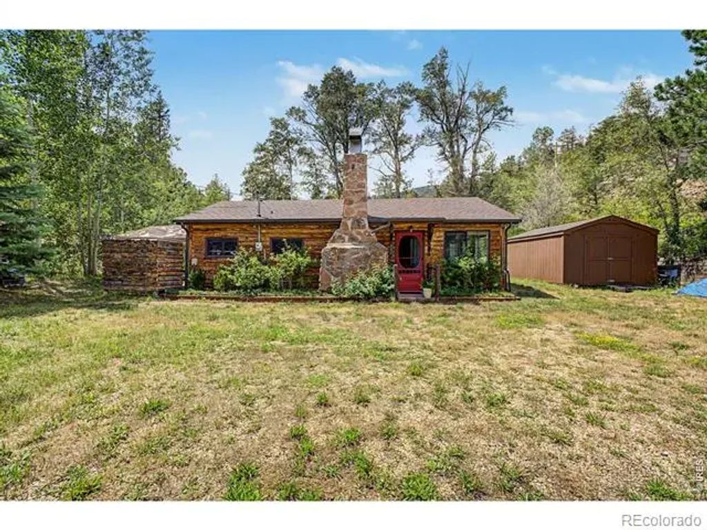 259 Riverside Drive, Lyons