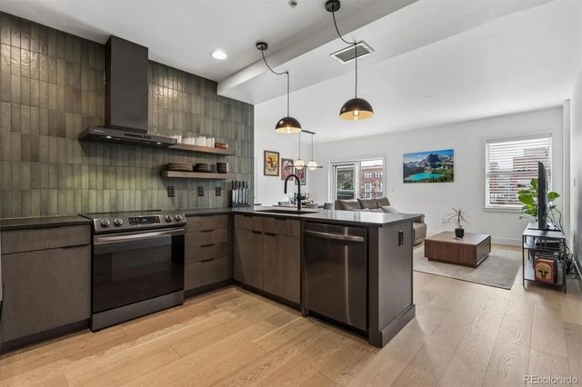 1950 N Logan Street 411, Denver