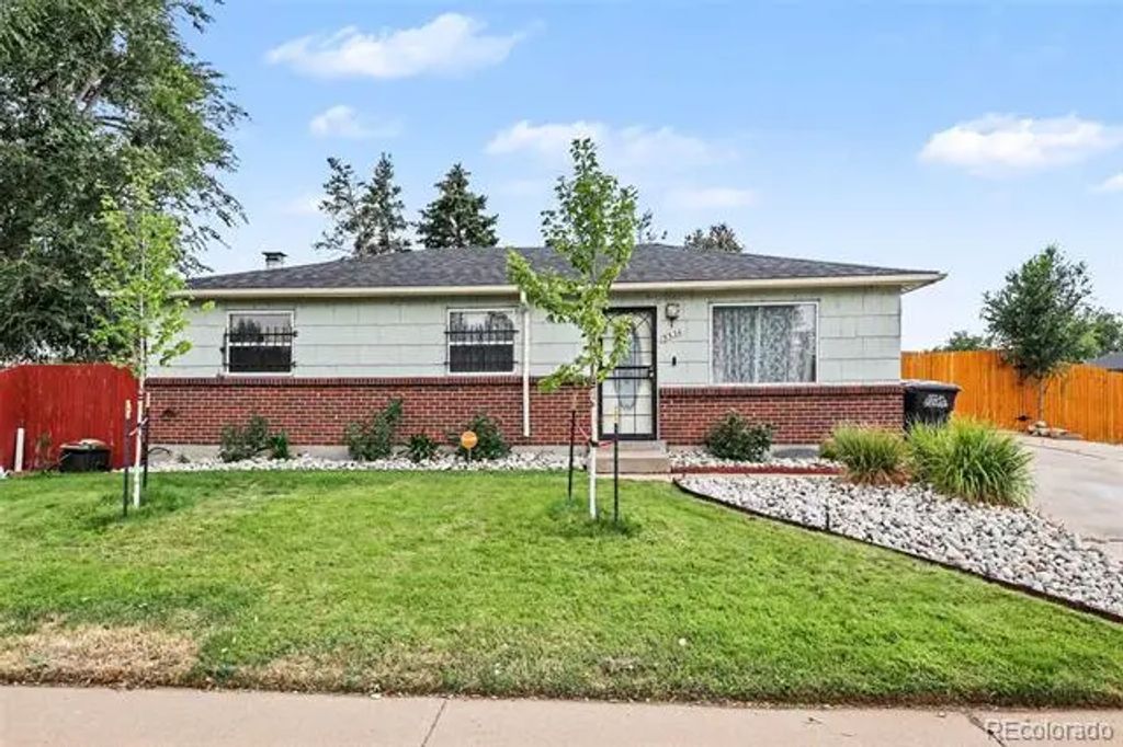5534 Xanadu Street, Denver