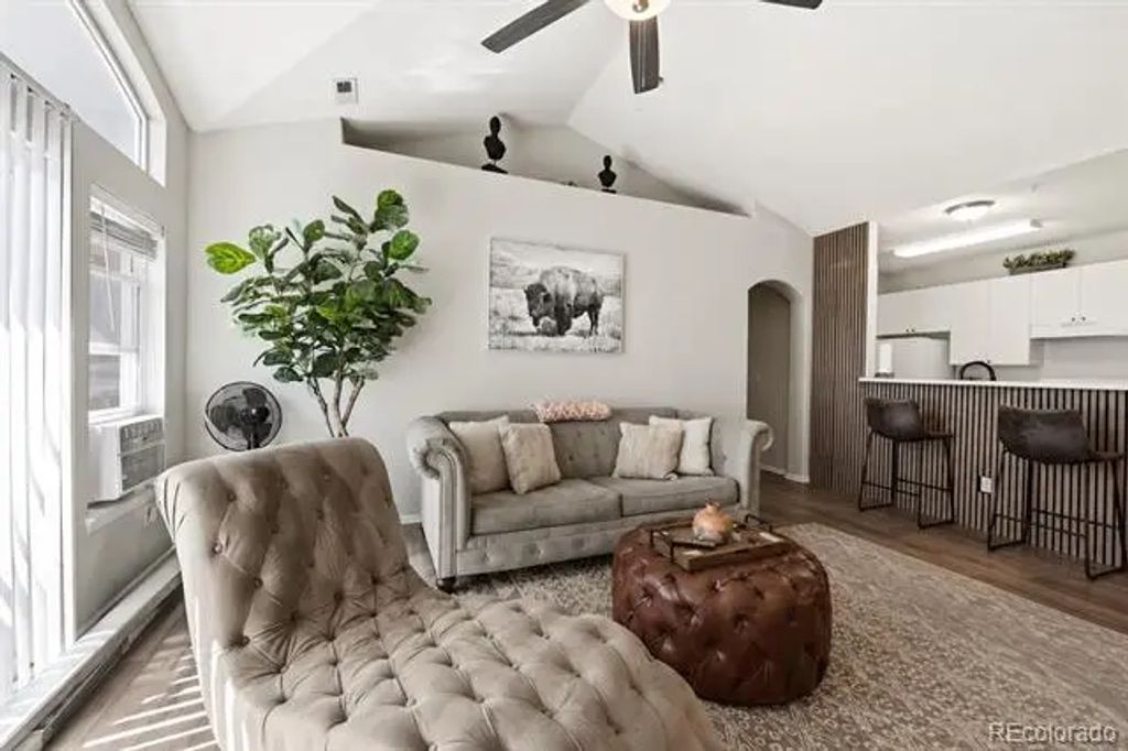 14201 E 1st Drive 306, Aurora