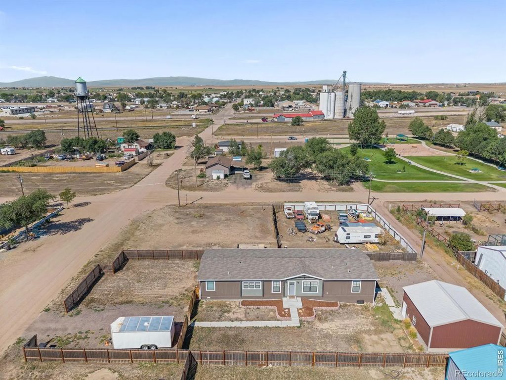 405 E Main Avenue, Pierce