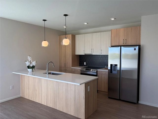 2049 S Columbine 402, Denver