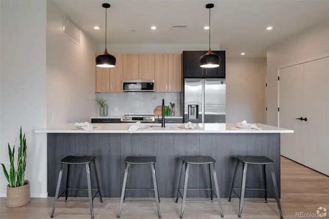2049 S Columbine 402, Denver