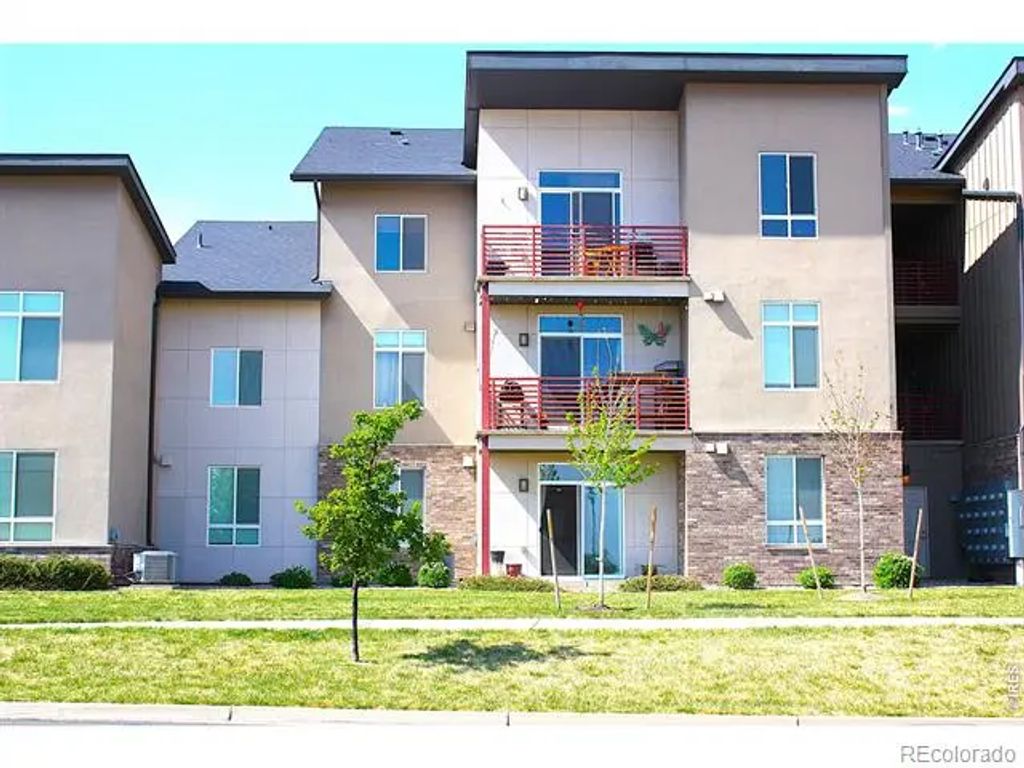 2960 Kincaid Drive 107, Loveland