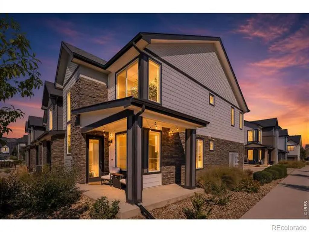19592 W 93rd Place #a, Arvada