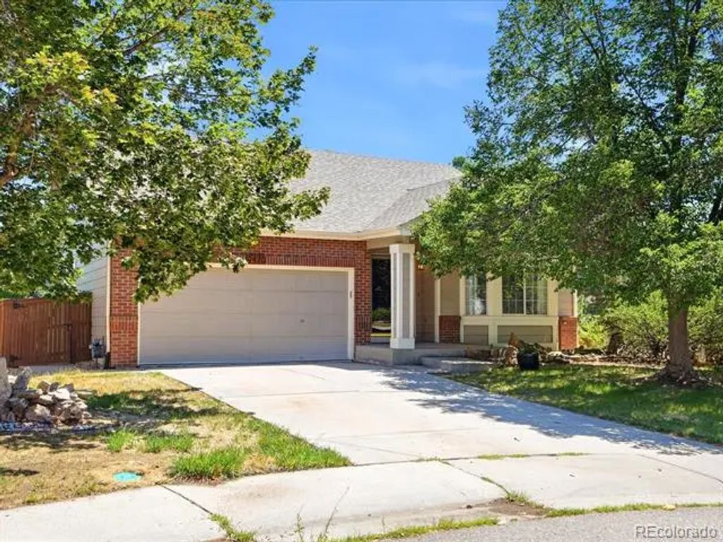 9470 Morning Glory Lane, Littleton