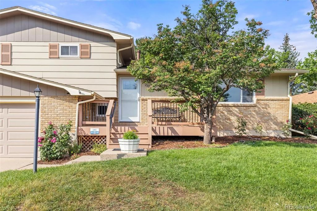 2313 Farisita Drive, Loveland