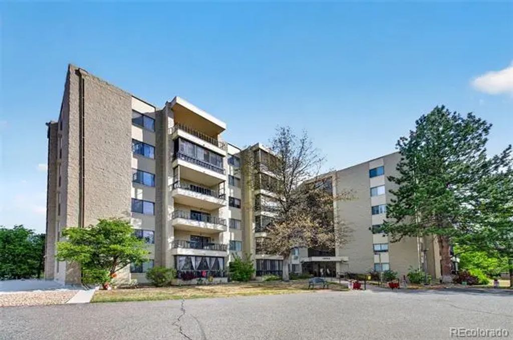 13952 E Marina Drive 103, Aurora