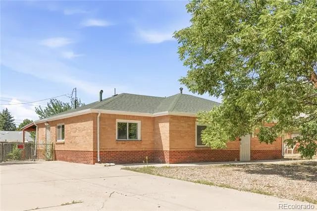 1070 Elm Place, Denver