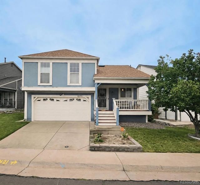 21121 E 46th Avenue, Denver